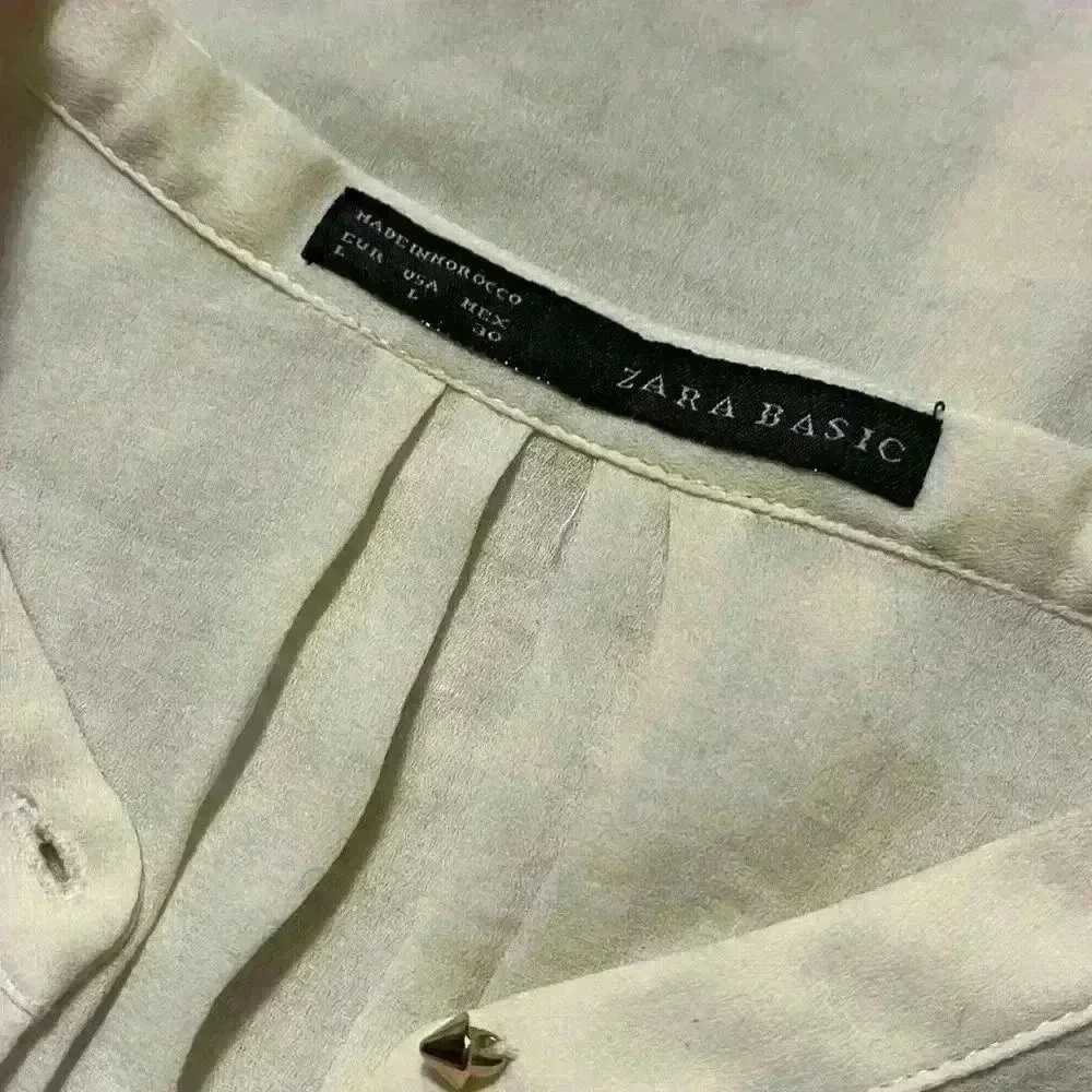 Zara Basic Women’s Ivory Button Down Size Large - image 4